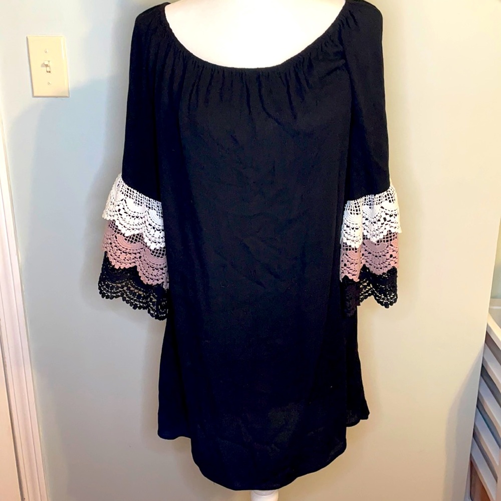 Umgee Long sleeve top SZ Small